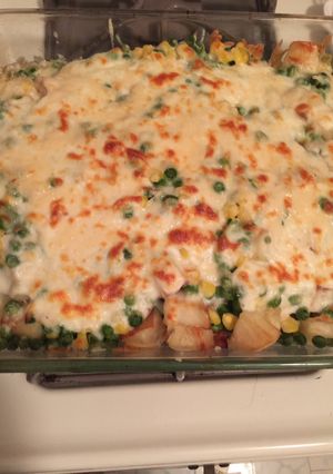 A picture of Vegetable Chicken with Bechamel Sauce.