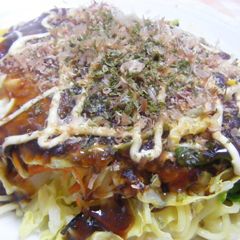 A picture of Manly Hiroshima-style Okonomiyaki.