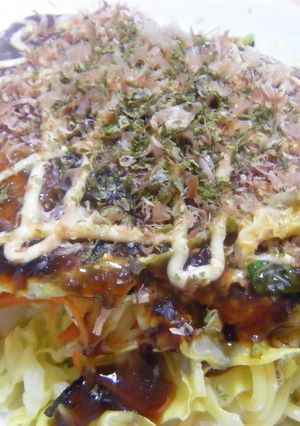A picture of Manly Hiroshima-style Okonomiyaki.