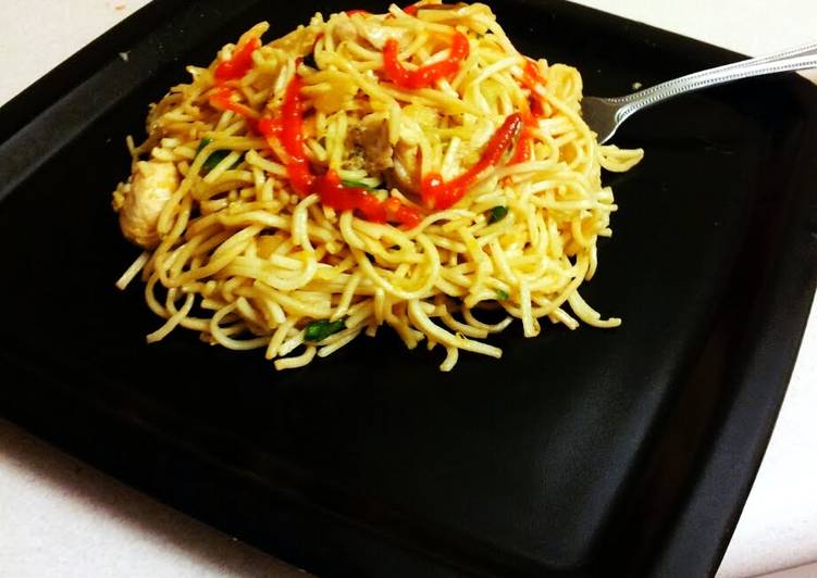 Recipe of Ultimate Chicken Hakka Noodles