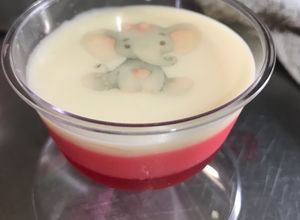 Una foto de Gelatina divertida para fiestas infantiles