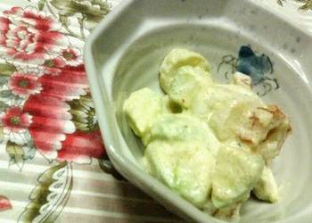 Easiest Way to Cook Perfect Chikuwa and Avocado Tossed in Spicy Mayonnaise
