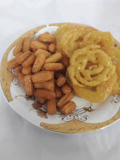عکسی از دستور زولبیا بامیه