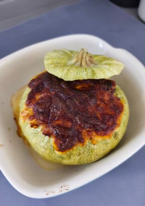Una foto de Calabacines Rellenos de Arroz y Shimeji