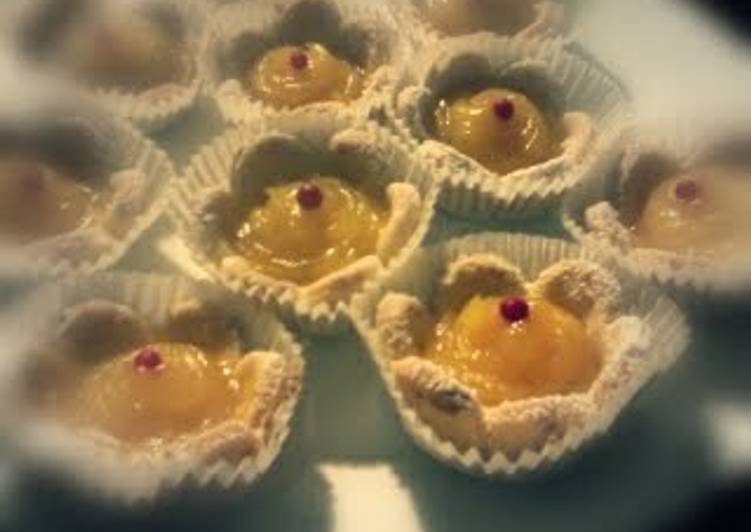 Easiest Way to Prepare Quick Lemon Curd Tartlets