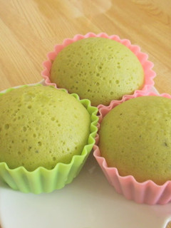 A picture of Make it with Rice Flour! Soft and Bouncy Matcha Steam Buns.
