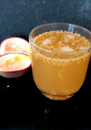 A picture of My Passion Fruit iced Tea.
