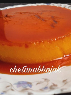 कॅरॅमल मँगो पुडिंग (carmel mango pudding recipe in marathi) रेसिपी चे मुख्य फोटो