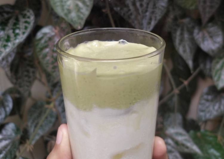 Cara Gampang Membuat Dalgona Matcha, Menggugah Selera