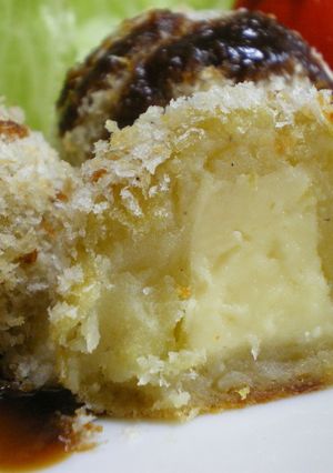 A picture of Non-fried Potato Croquettes with Cheese and Butter.