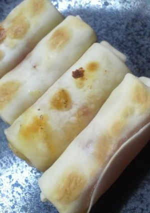 A picture of Mini Gyoza Skin Burritos.