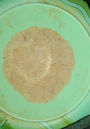 A picture of Bread crumbs.