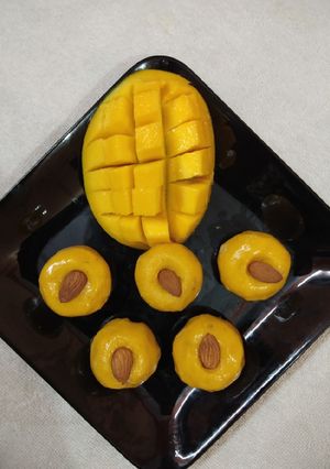 A picture of Mango peda.