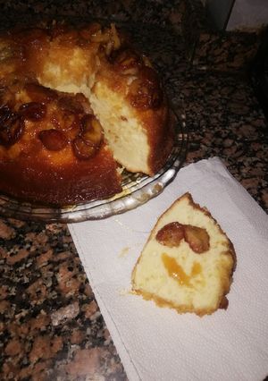 Una foto de Torta invertida de banana🍌