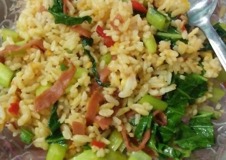 Nasi goreng smoked beef bumbu kampung