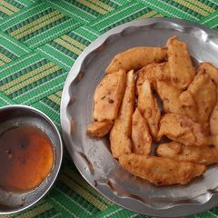 A picture of French Fries Pakora.