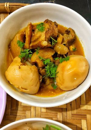 Hình của món Thịt Kho Trứng.