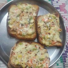 A picture of Cheese corn toast.