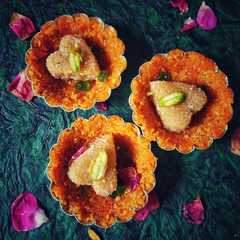 मथुरा का पेड़े (Mathura ke pede recipe in hindi)-レシピのメイン写真