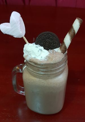 A picture of Oreo Banana Frappuccino.