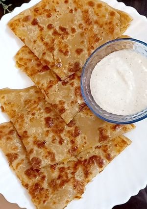 A picture of Aloo Parathe.