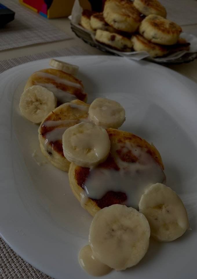 Сирники з родзинками
