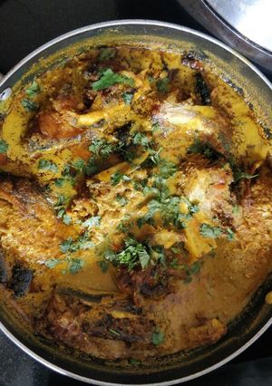 A picture of Machhli gravy (Fish curry).