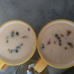 A picture of Papaya shake.