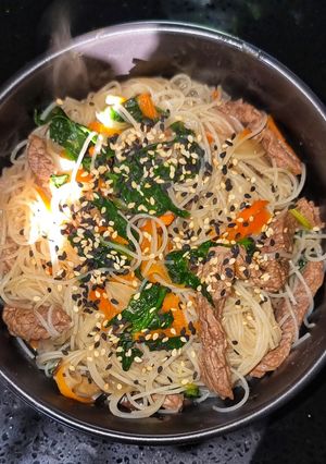 Una foto de Japchae