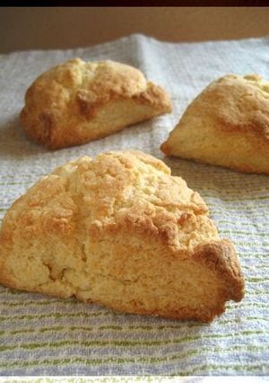 A picture of Easy Hot Biscuits.
