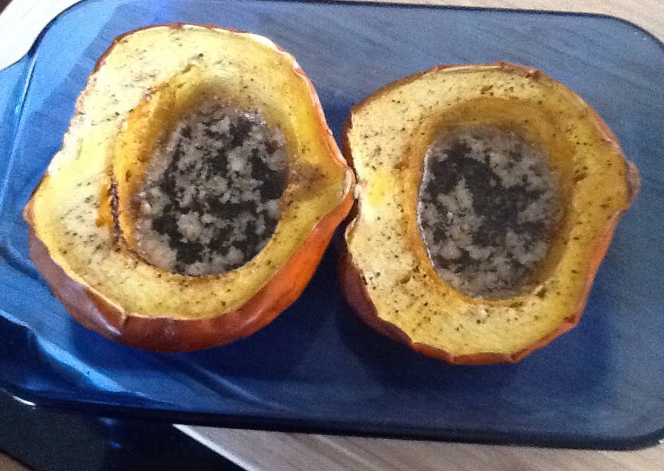 Autumn Acorn Squash With Buttery Brown Sugar