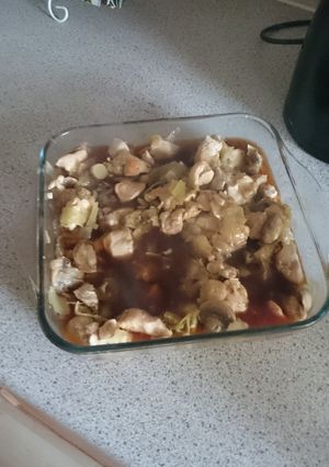 A picture of Chicken, Mushroom & Leek Pie.