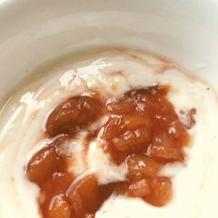 A picture of Vickys Autumn Stewed Plums, GF DF EF SF NF.