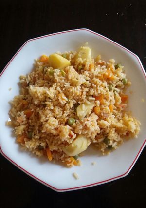 A picture of Vegetable rice # author marathon#.