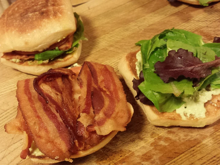 Easy Steps to Prepare Torta BLT with Avocado Mayo the Delicious So Delicious