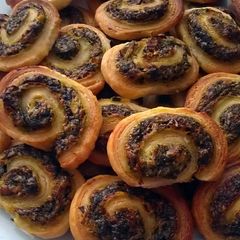 A picture of Vickys Artichoke & Spinach Pinwheels, GF DF EF SF NF.