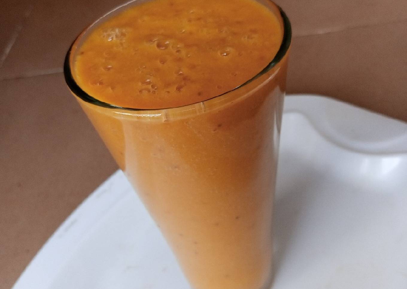 Mango and Banana Smoothie