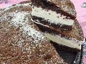 Una foto di torta kinder