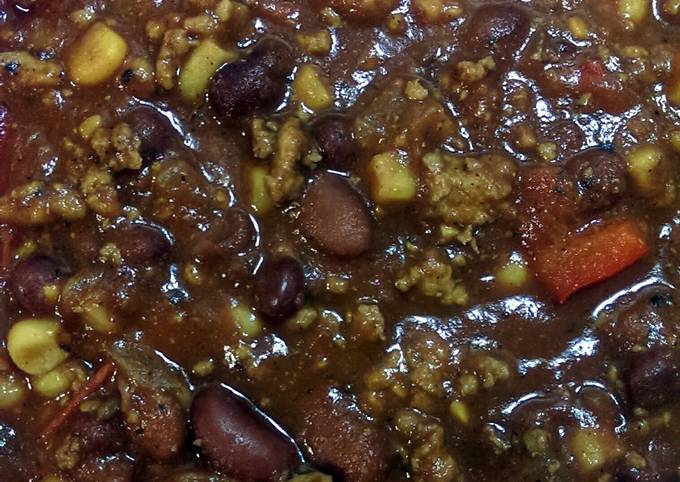 Recipe of Super Quick Homemade Hearty Turkey and Bean Chili