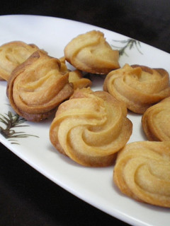 A picture of Tofu and Miso Spritz Cookies.