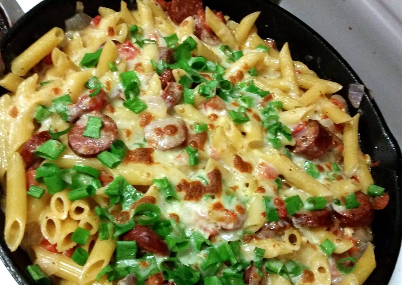 Spicy sausage pasta