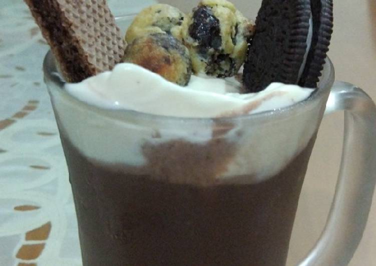 Recipe: Delicious Oreo Milkshake