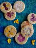 Galletas con flores y aroma a limón