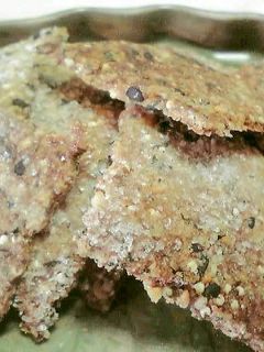A picture of Crunchy Macrobiotic Sesame and Okara Crackers.