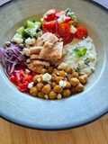 Yummy bowl griego con tzatziki ligero