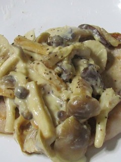 A picture of Pork with Mushroom Soy Milk Sauce.