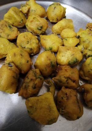 A picture of Pkoda.