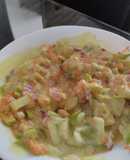 Ensalada de manzana verde, zanahoria, cebolla morada, aguacate y mayonesa casera🍏🥑🧅🥕