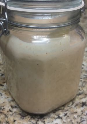 A picture of Missisippi Comeback Sauce.