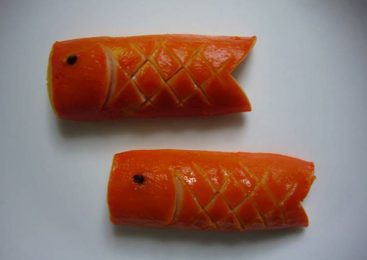 Simple Way to Make Favorite A Wiener Sausage Koinobori (Flying Carp) for Bento